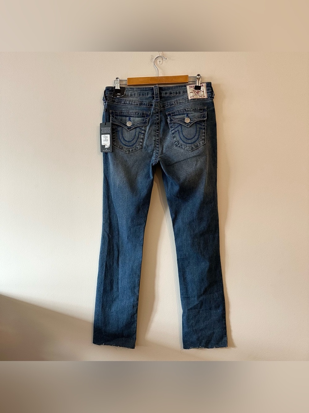 NEW True Religion Billie Mid Rise Straight Flap Pocket Raw Hem 29 Y2K Look